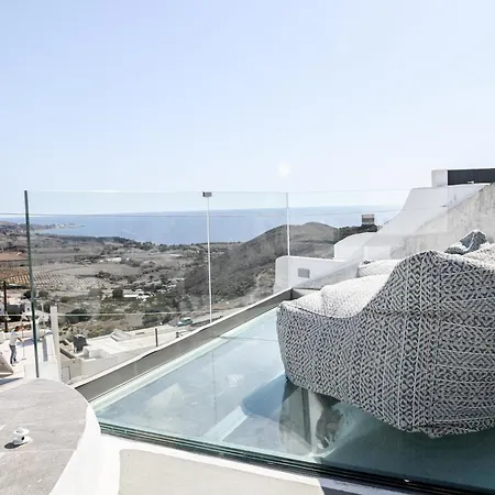 White Curves Santorini Nocleg ze śniadaniem 4*