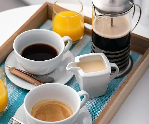 White Curves Santorini 4* Akrotírion