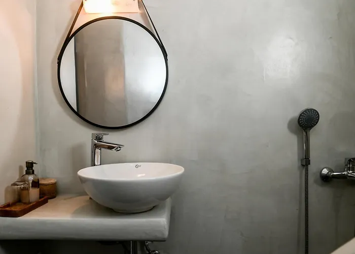 White Curves Santorini 住宿加早餐酒店 4*