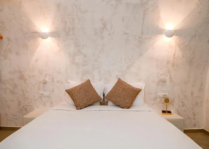 住宿加早餐酒店 White Curves Santorini 4*