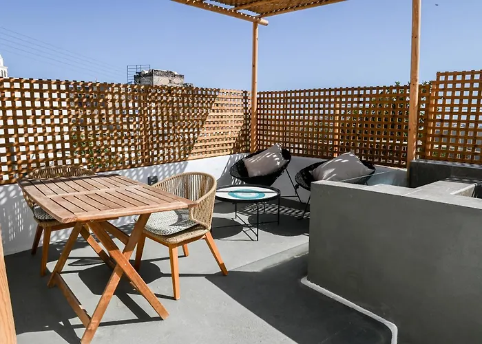 White Curves Santorini 住宿加早餐酒店 4*