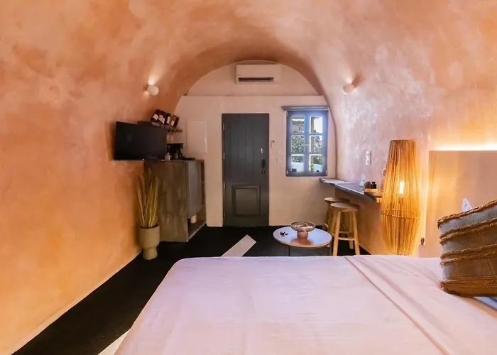 住宿加早餐酒店 White Curves Santorini Akrotírion