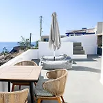 Bed & Breakfast White Curves Santorini