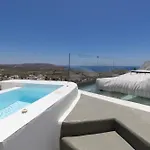 White Curves Santorini 4* Akrotírion