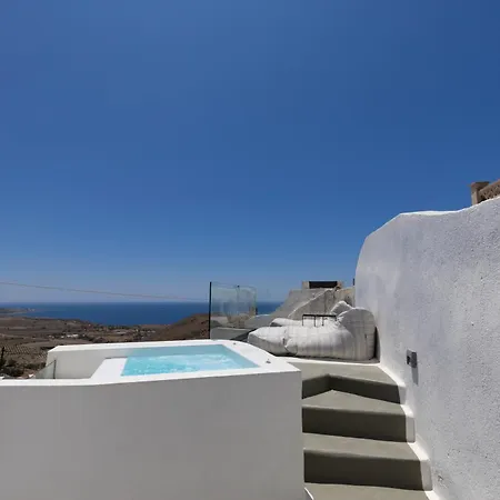 לינה וארוחת בוקר White Curves Santorini Akrotírion